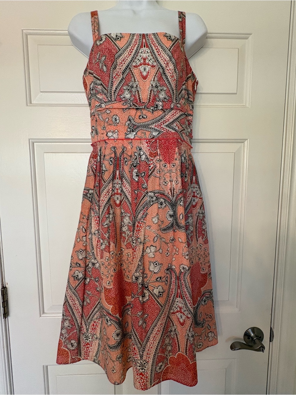 Ann Taylor Women’s Paisley Print Sundress in Coral, Size 2